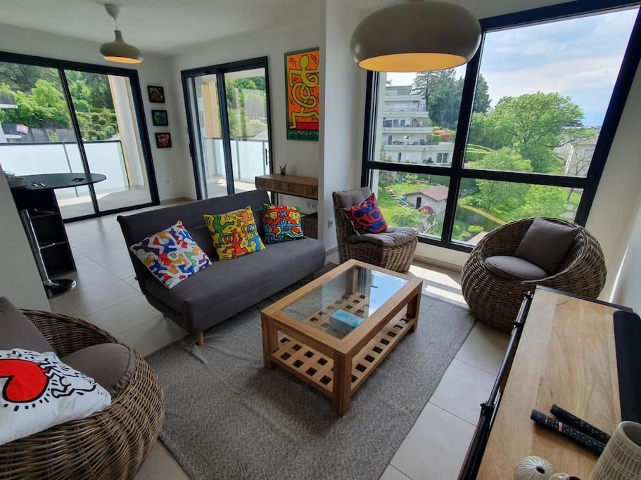 Apartment Superbe Évian-les-Bains